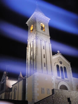 2009-Vista nocturna del Santuario